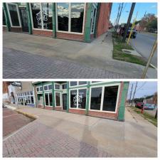 Small Business Sidewalk Cleaning in Gainesville, TX 1